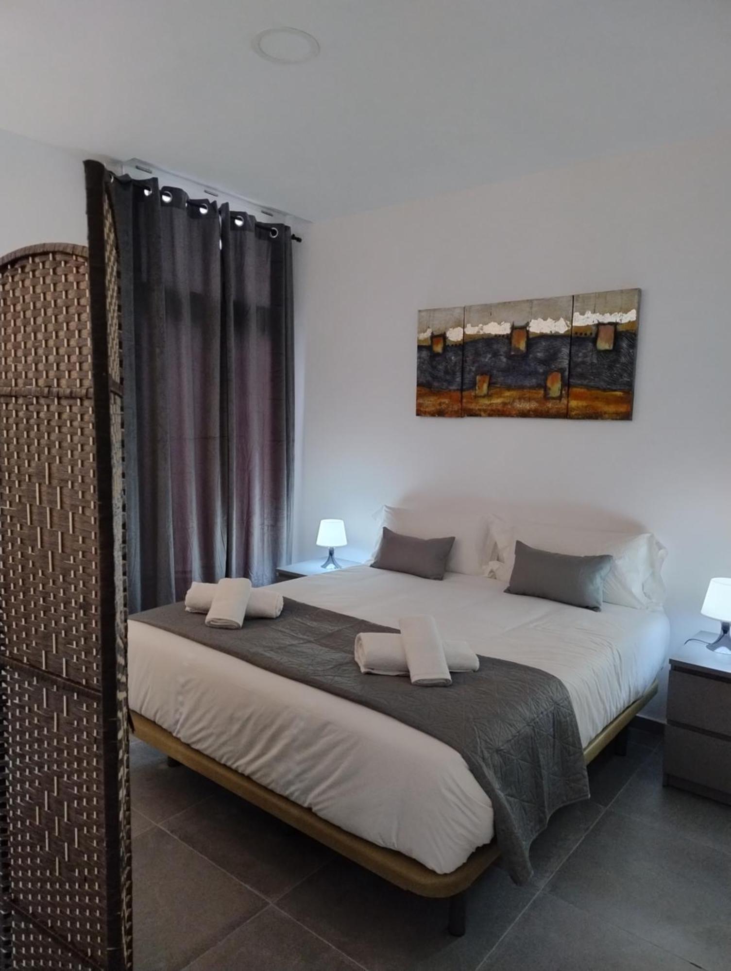 Apartamentos La Plazuela Sevilla Bagian luar foto